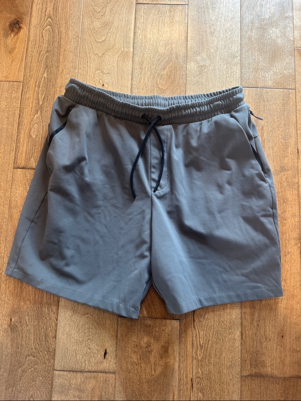 Old Navy Men's Athletic Drawstring Shorts - Gray with Black Trim